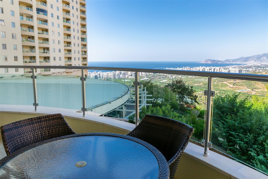 Goldcity'de 2+1 Rezidans, Alanya Kale ve Deniz Manzaralı-4