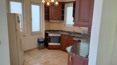 Goldcity'de  3+1 Ortak Havuzlu Villa-4