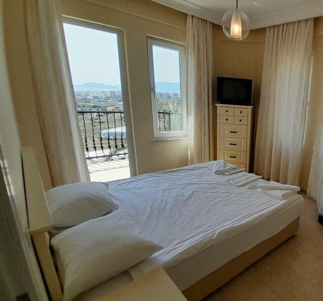 Goldcity'de  3+1 Ortak Havuzlu Villa-8