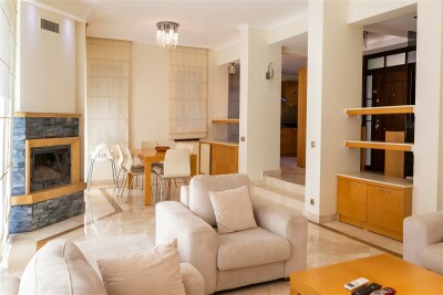 Goldcity'de Premium 3+1 Havuzlu Villa-4