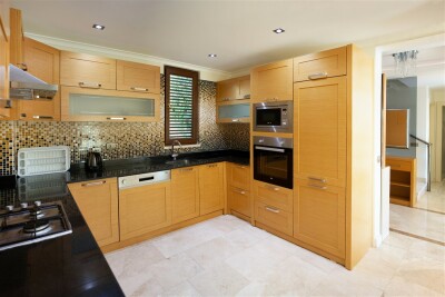 Goldcity'de Premium 3+1 Havuzlu Villa-6