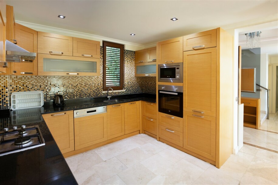 Goldcity'de Premium 3+1 Havuzlu Villa-6