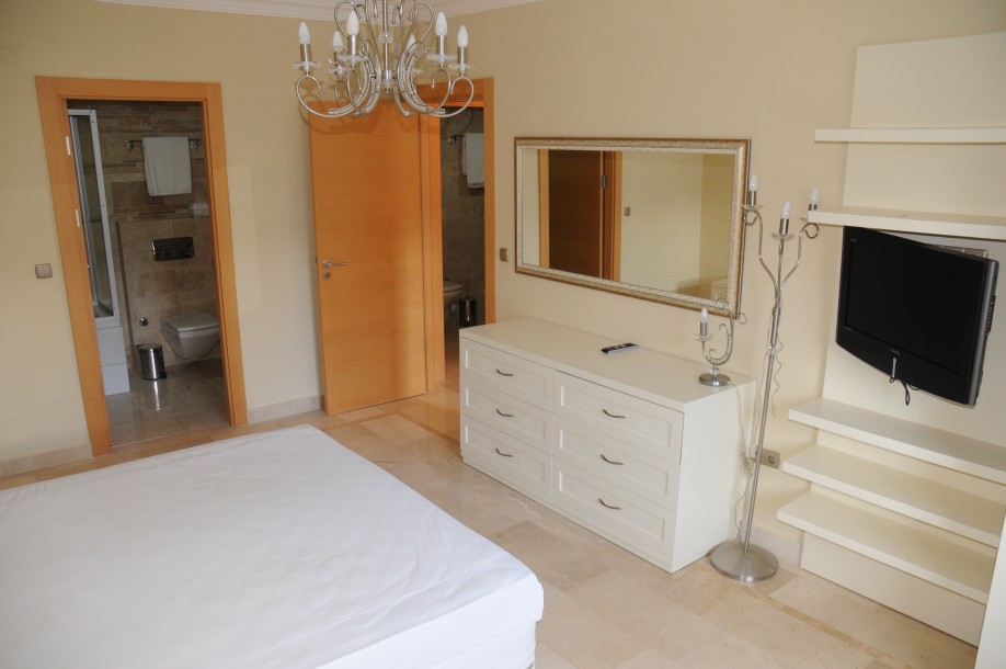 واحد دوبلکس ۳ خوابه در گلدسیتی با منظره توروس-10