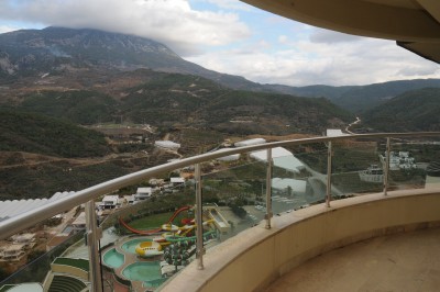 واحد دوبلکس ۳ خوابه در گلدسیتی با منظره توروس