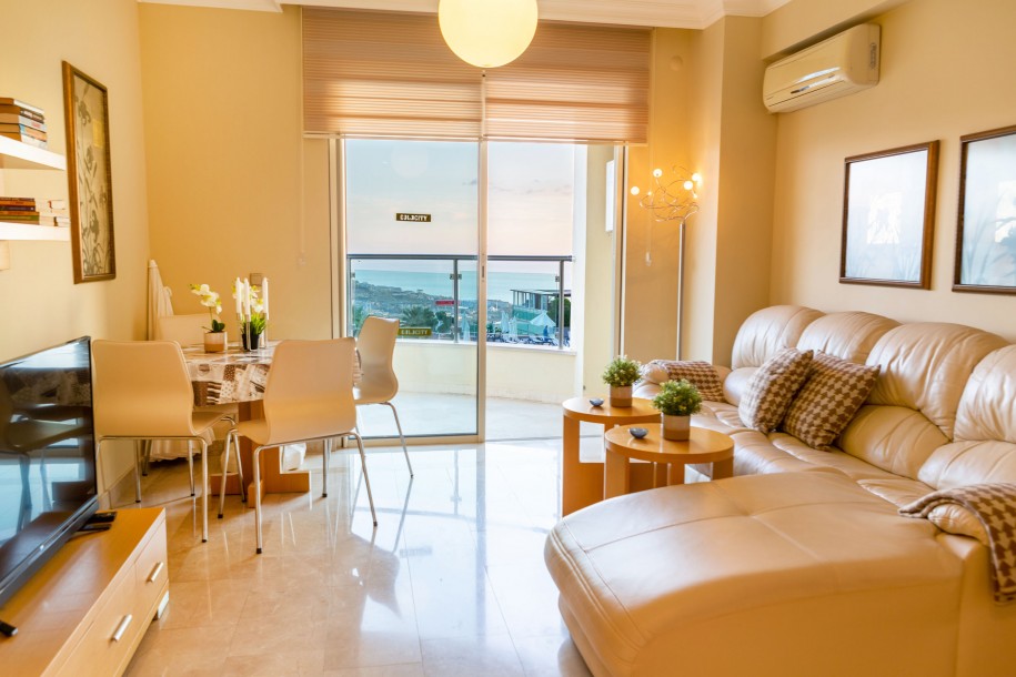 Резеденция в ГолдСити 2+1 ,  с видом на  море и Олимпийский бассейн-7