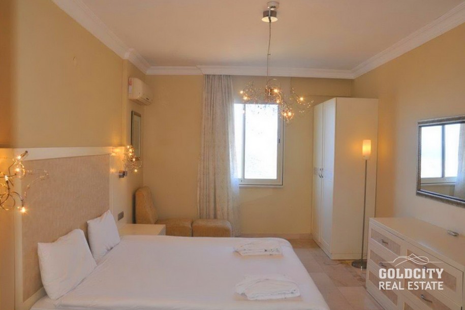واحد ۳ خوابه با ۲ سرویس بهداشتی، در گلدسیتی با منظره قلعه آلانیا و دریا-7
