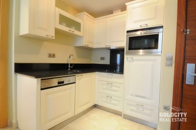 Резеденция в ГолдСити 2+1 ,  с видом на Аланью, море и горы Таурус