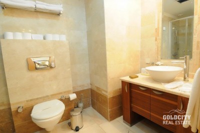 Резеденция в ГолдСити 2+1 ,  с видом на Аланью, море и горы Таурус