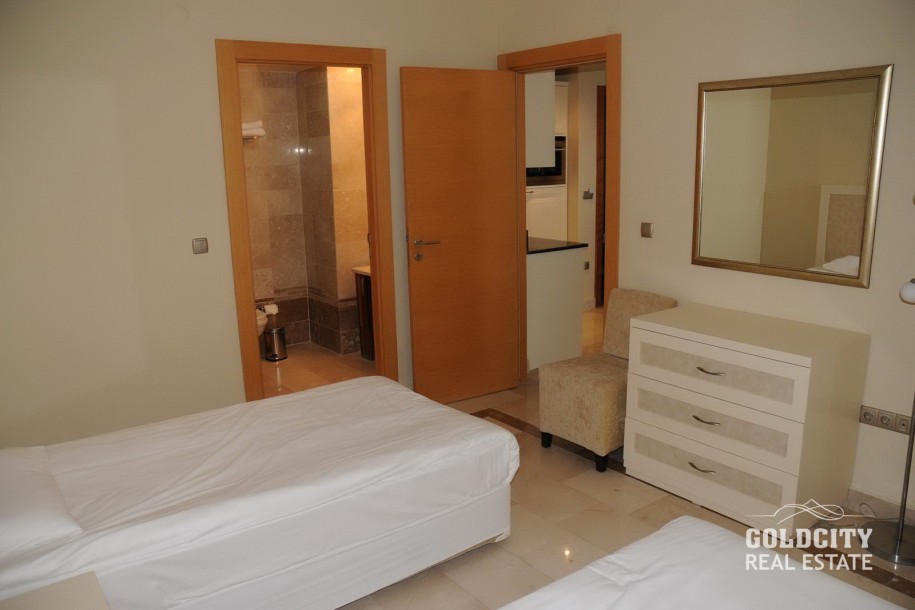 آپارتمان ۲ خوابه و ۲ سرویس بهداشتی با منظره استخر ریلکس ودریا در گلدسیتی-7