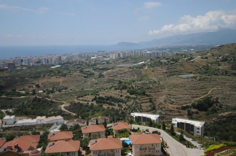 Резеденция в ГолдСити 3+ 1 ,  с видом на Аланью, море и горы Таурус-2